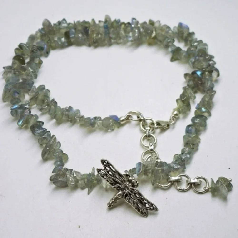 Labradorite Chip Bead Necklace w/ Sterl Silver clasp‎ & dragonfly pendant 19